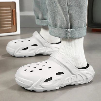 Tamancos quentes de inverno masculinos, chinelos de jardim à prova d'água, tamancos de pele, chinelos de pelúcia felpudos, sapato de quarto para ambientes internos e externos